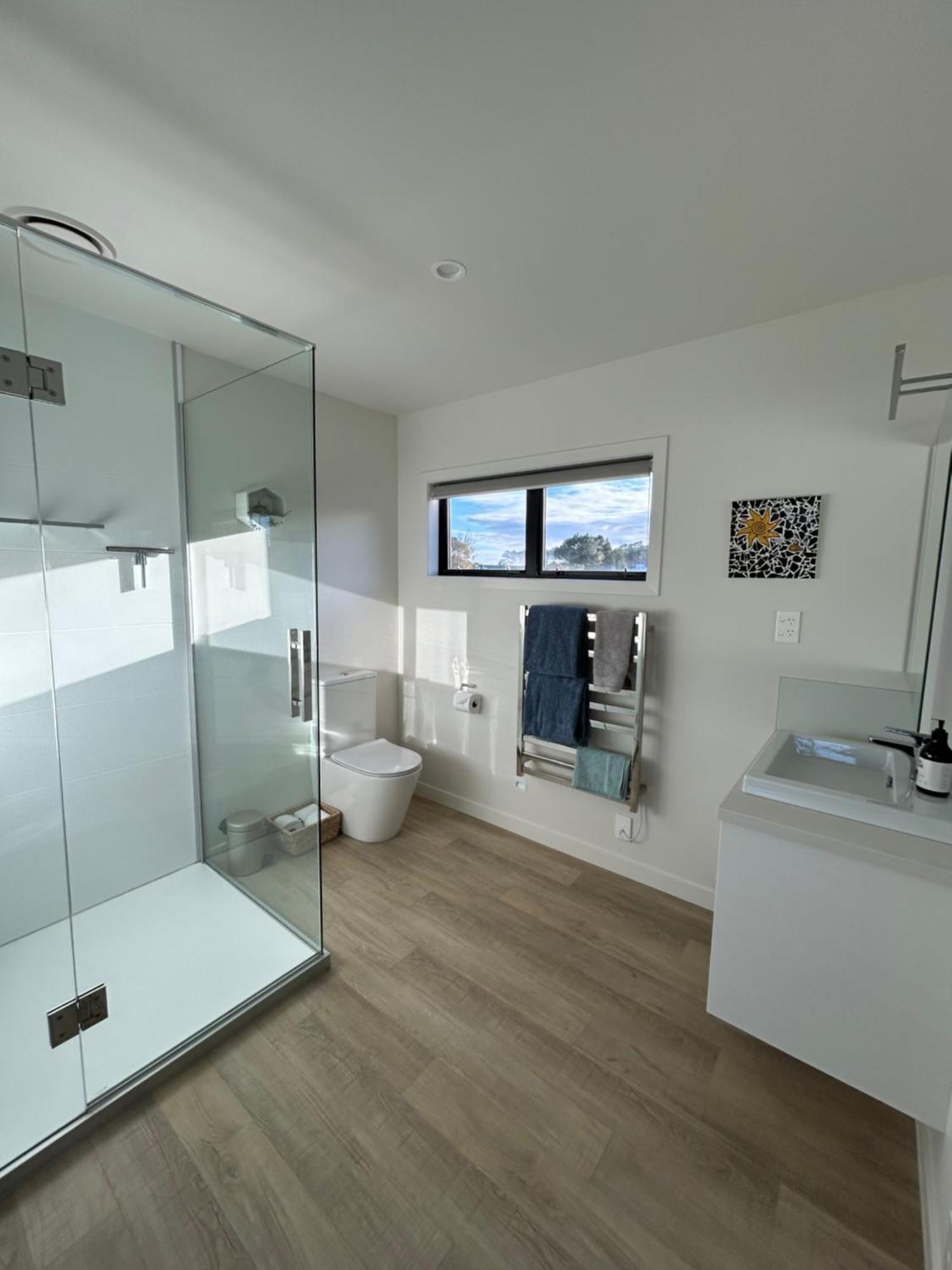 Cooks Beach Purangi Waterfront Retreat - 2 Bedroom מראה חיצוני תמונה