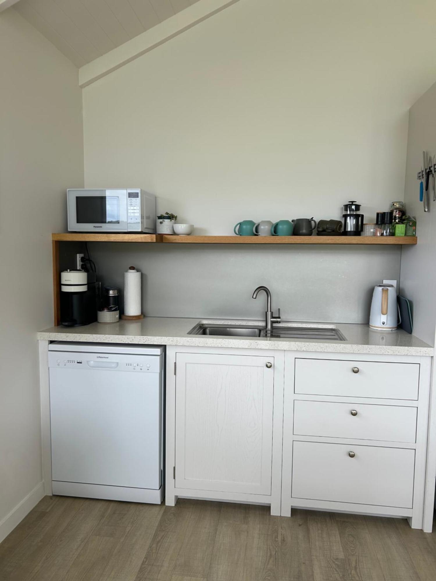 Cooks Beach Purangi Waterfront Retreat - 2 Bedroom מראה חיצוני תמונה